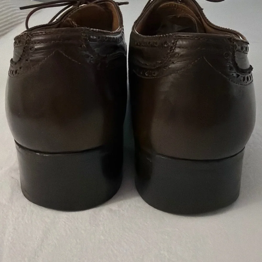 Gucci Mens Vintage Brown Leather Wingtip Brogue Oxford Shoes 42.5 D 111 240 1001